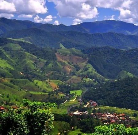 Pousada Pinales Висконди-ди-Мауа Экстерьер фото