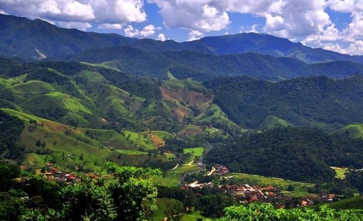 Pousada Pinales Висконди-ди-Мауа Экстерьер фото